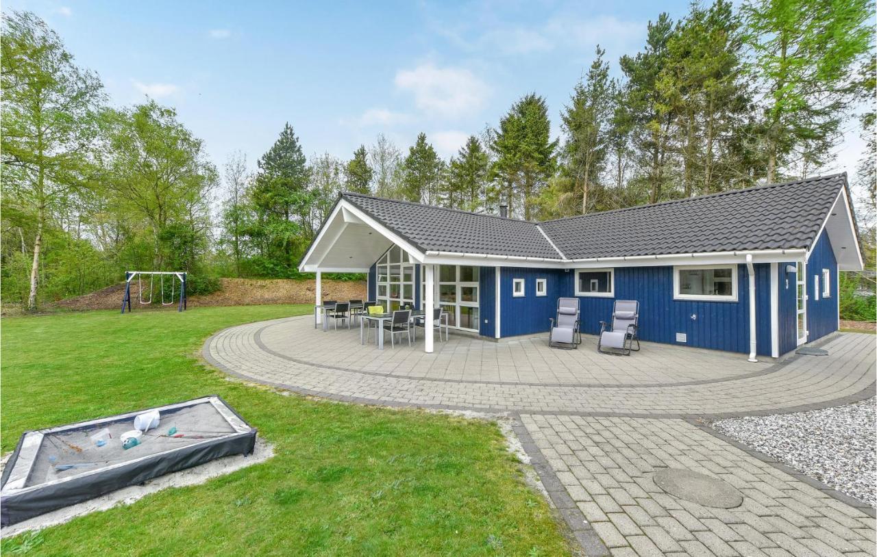 Awesome Home In Oksbl With 4 Bedrooms, Sauna And Wifi Oksbøl Exteriér fotografie